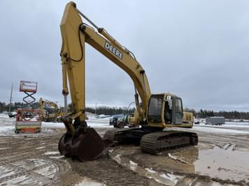 Main image John Deere 270LC